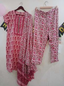 Ahika brand Pink Floral Kurta Set