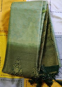 DualTone Green Soft Silk Saree With Kuchu