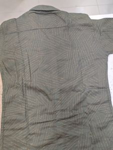 2 KIDS SHIRT (34 SIZE AGE-11-13)