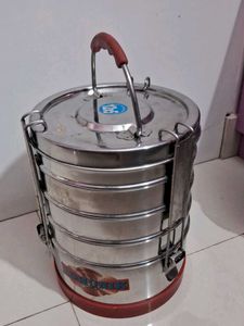 Family Tiffin