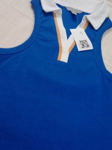 H&amp;M Collared Sleeveless Tank Top