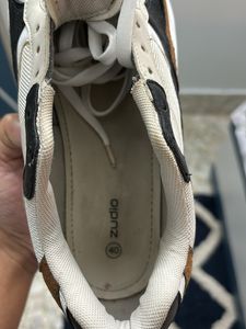 Zudio - Off White &amp; Brown Sneakers - UK6