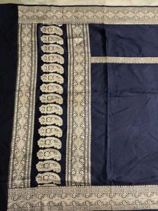 Elegant Navy Blue Banarasi Silk Saree