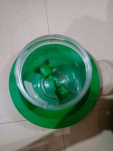 New Bird Food/Water Feeder