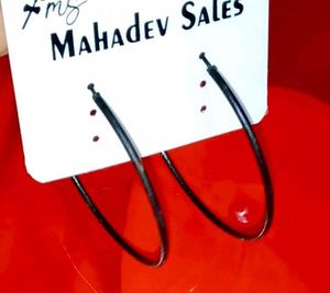 1 Clature And 3 Earings