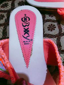 Boxxy Pink