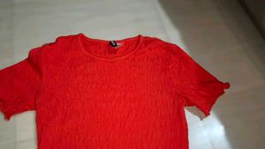 H&amp;M Red Textured Bodycon Dress - Size (s-xs-m)