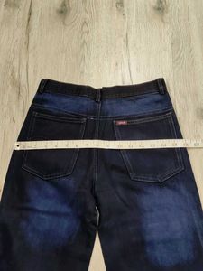 Ma1354 Live-in cargo bootcut jeans waist 26 inches