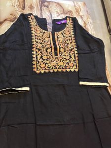 Elegant Embroidered Kurta