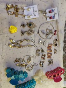 Earrings Combo Set With Hair Clip