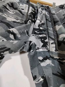 Grey Shade Torn Jogger Pants (Men&#39;s)