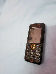 Sony Ericson W200i