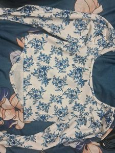Top Size S