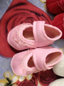 🤩Velvet Baby Boots