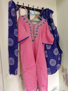 Blue Kurti Set And Pink K