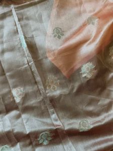 Saree With Blouse