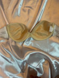 Strapless And Backless Bra