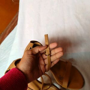 Stalk Tan Pencil Heels