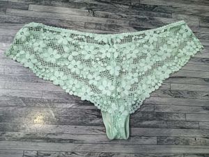 flower 🌺🧡32,34