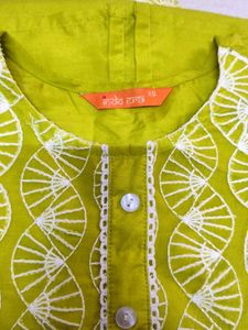 Lime Green scalloped Embroidered Kurta Set