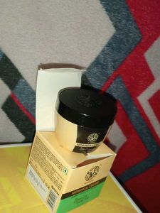 Vyomini Moringa Cream