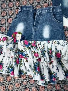 Top Skirt And Juccet 3 Pieces Set