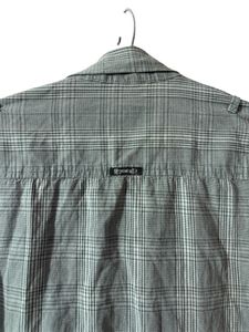 Men&#39;s Plaid Button-Down Shirt