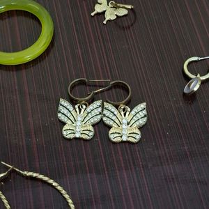 Earrings Set