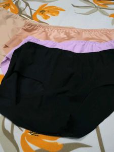 Panties - Set of 4