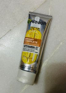 Garnier Bright Complete Vitamin C Cleanser