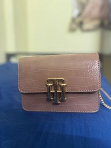 Tommy Hilfiger Bag