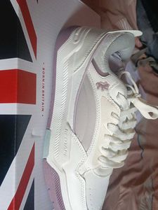 Redtape sneaker for women brand new