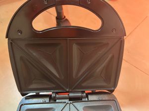 Pigeon Sandwich Toaster Toast