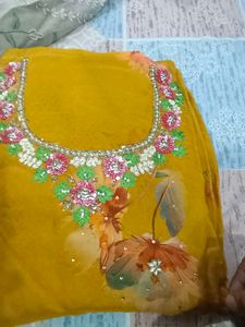 Floral Embroidered Salwar Kameez Suit