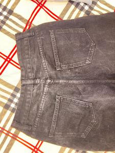 Ripped Wide-Leg Black Jeans From URBANIC
