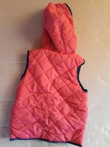 CLEARANCE : Winter sleeveless Jacket for 3-4yr