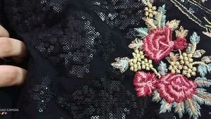Black Floral Embroidered Pakistani Kurta Set