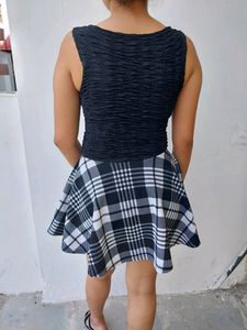Women casual skater checks dress