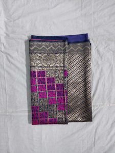Elegant Margenta, Navy Blue &amp; Gold Saree