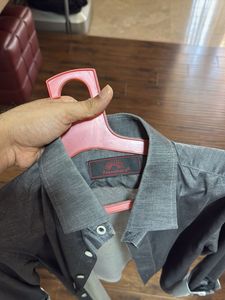 Stylish Gray Long Sleeve Shirt