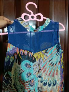 Floral sleeveless top for Daily Use
