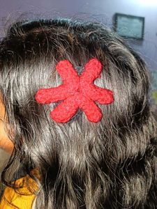 Red Star Hair Tie