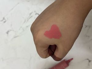 Swiss beauty And Mila beaute blush