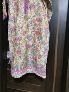 Floral Print Churidar Suit Set