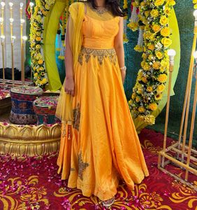 Elegant Yellow Ethnic Gown