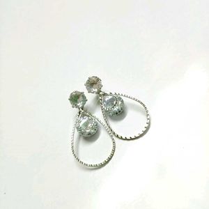 Elegant Silver Tone Crystal Teardrop Earing