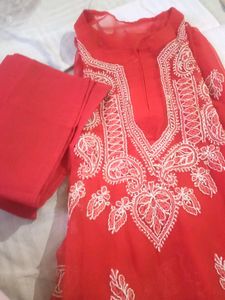Beautiful Chickenkari Kurti With Inner wear