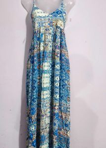 BEAUTIFUL LONG DRESS