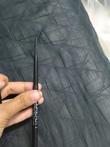 Huda Beauty Black Eyeliner