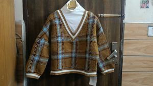 NEGOTIABLE : V-Neck Sweater